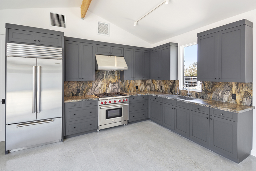 Guest Kitchen NW - Showcar Garage & Guest Suite Addition - ENR architects - Chad Jones Photography